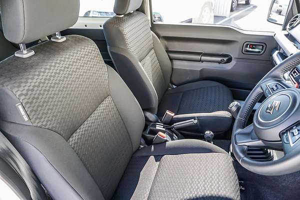 2025 Suzuki Jimny GLX GJ