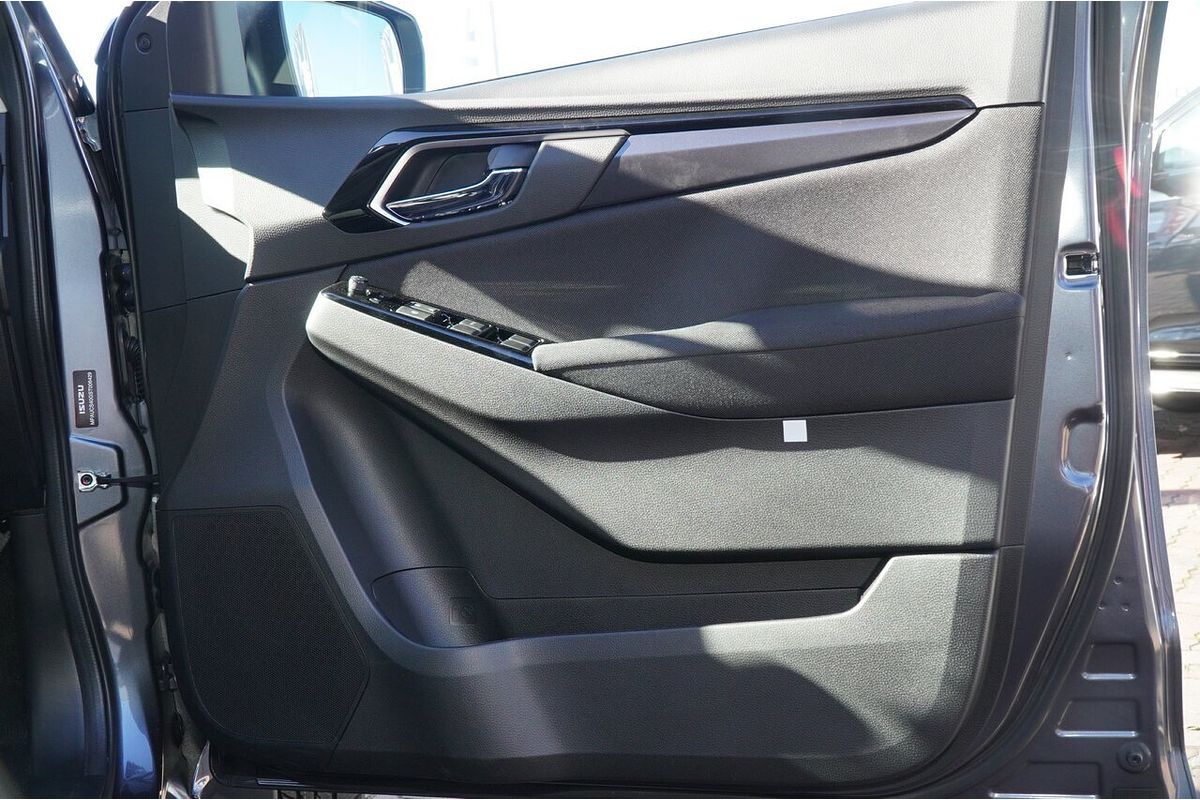 2025 Isuzu MU-X LS-U
