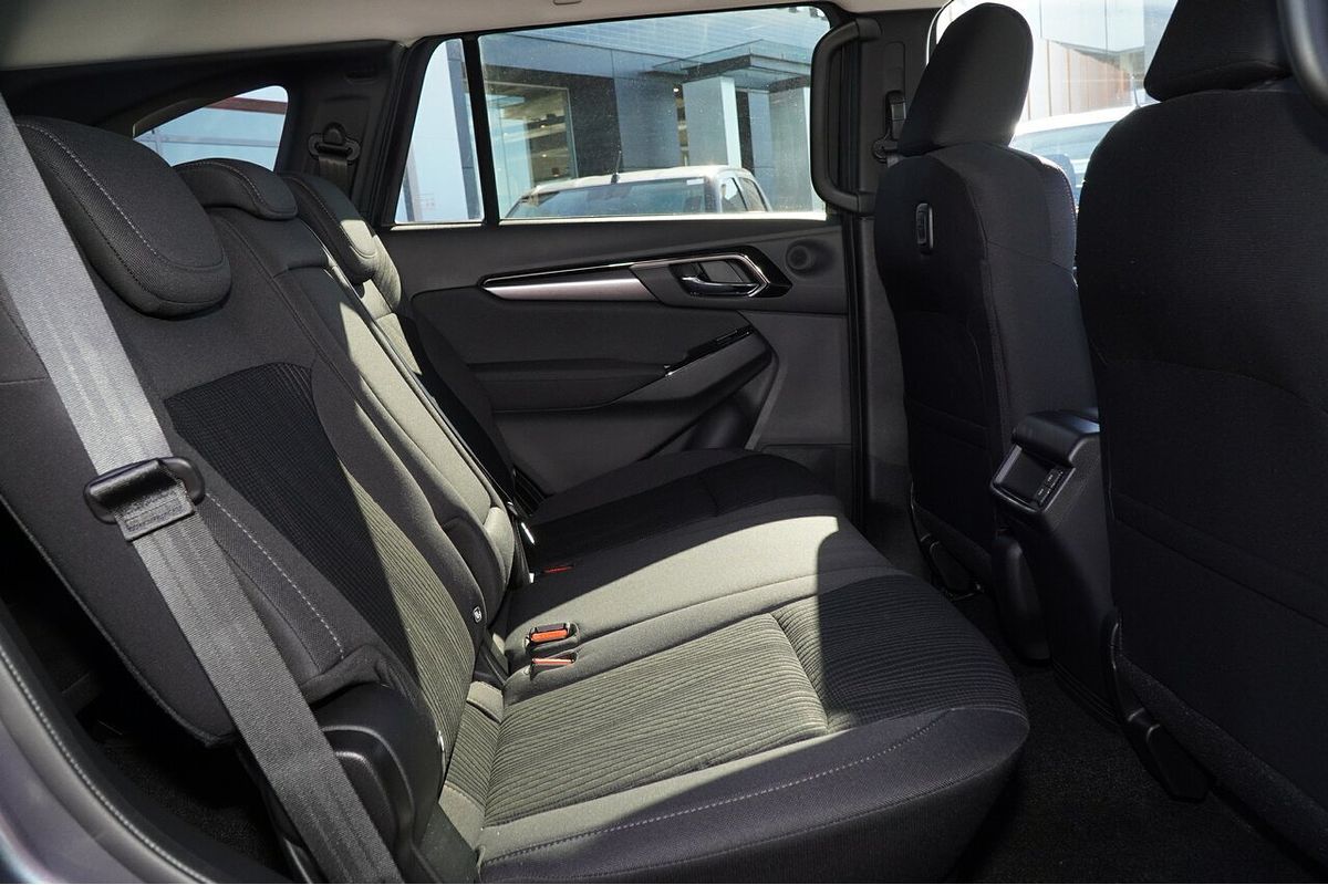 2025 Isuzu MU-X LS-U