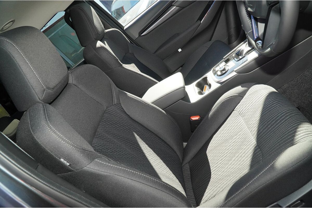2025 Isuzu MU-X LS-U
