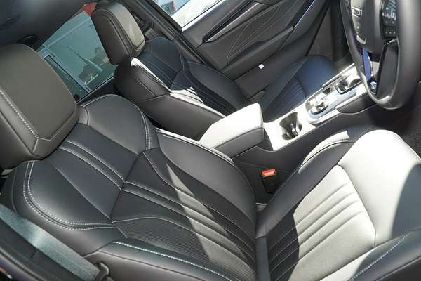 2025 Isuzu MU-X LS-T