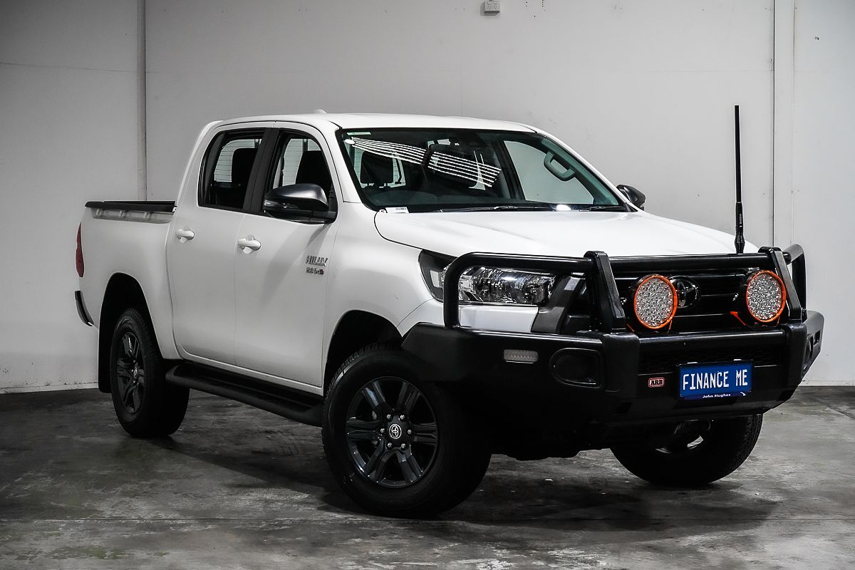 2023 Toyota Hilux SR GUN126R 4X4