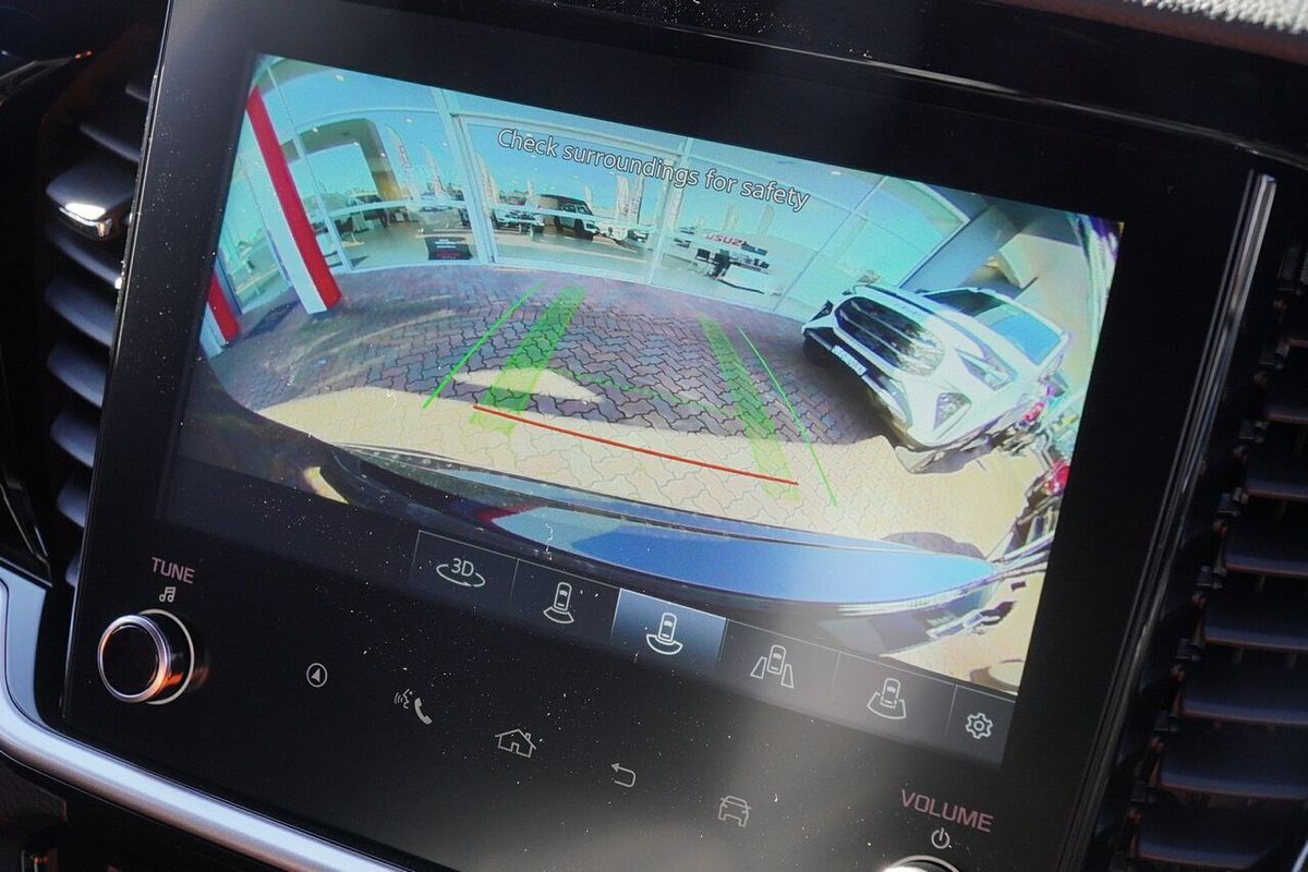 2025 Isuzu MU-X LS-T