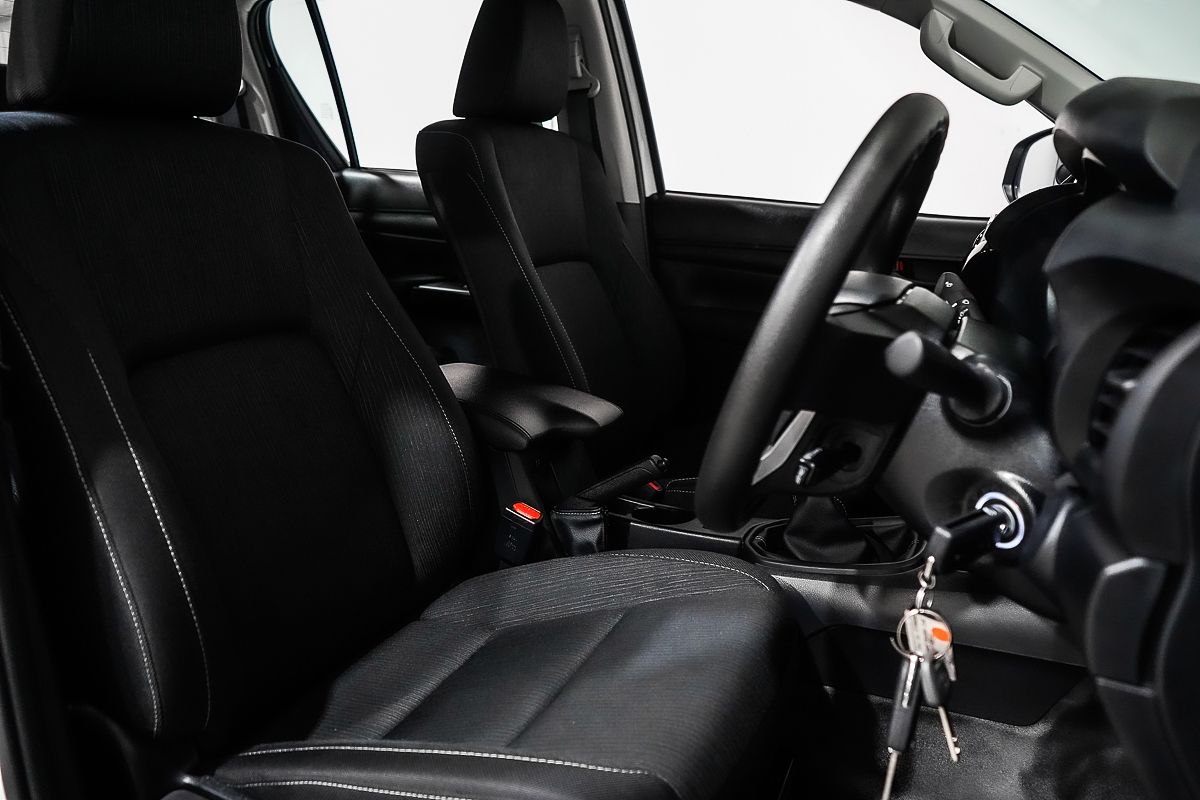 2023 Toyota Hilux SR GUN126R 4X4