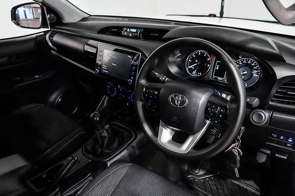 2023 Toyota Hilux SR GUN126R 4X4