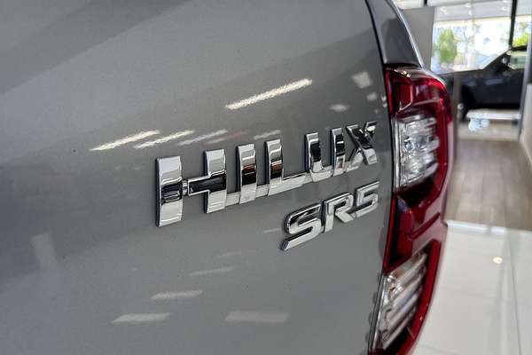 2022 Toyota Hilux SR5 GUN126R 4X4