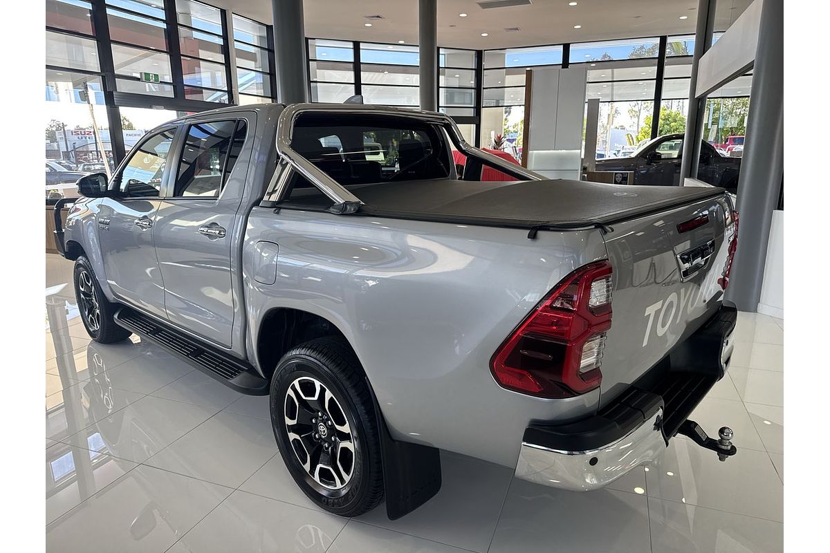 2022 Toyota Hilux SR5 GUN126R 4X4