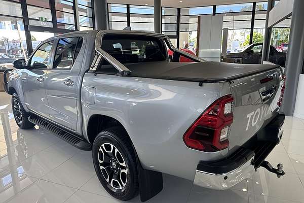 2022 Toyota Hilux SR5 GUN126R 4X4