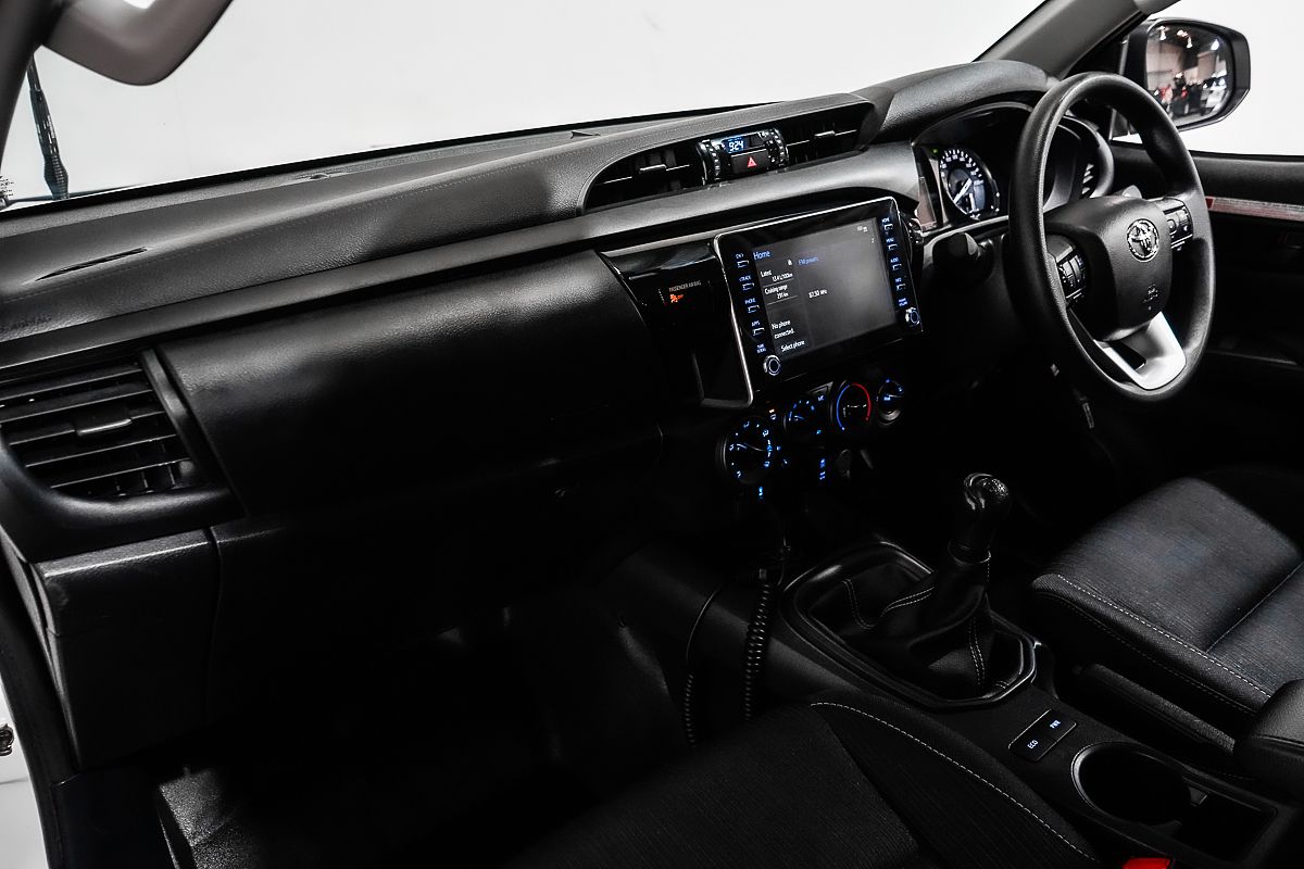 2023 Toyota Hilux SR GUN126R 4X4