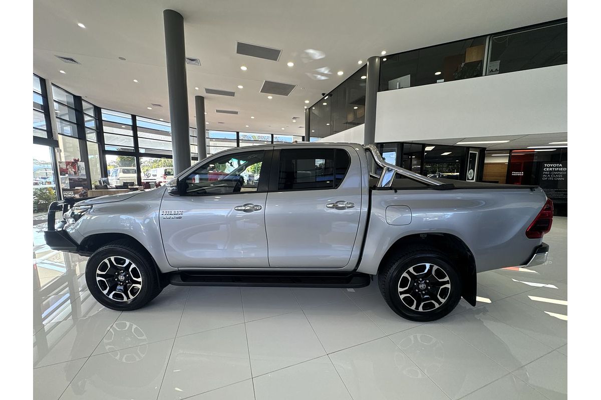 2022 Toyota Hilux SR5 GUN126R 4X4