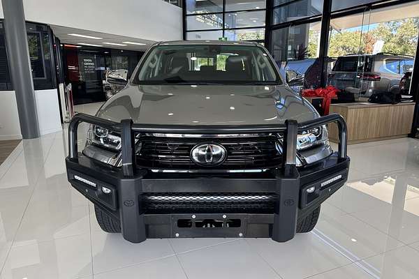 2022 Toyota Hilux SR5 GUN126R 4X4