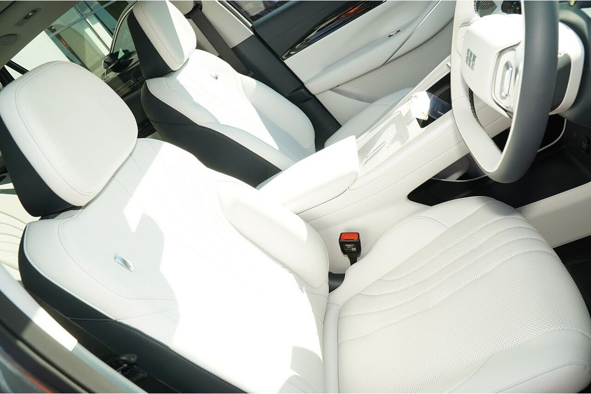 2025 Geely EX5 Inspire E245