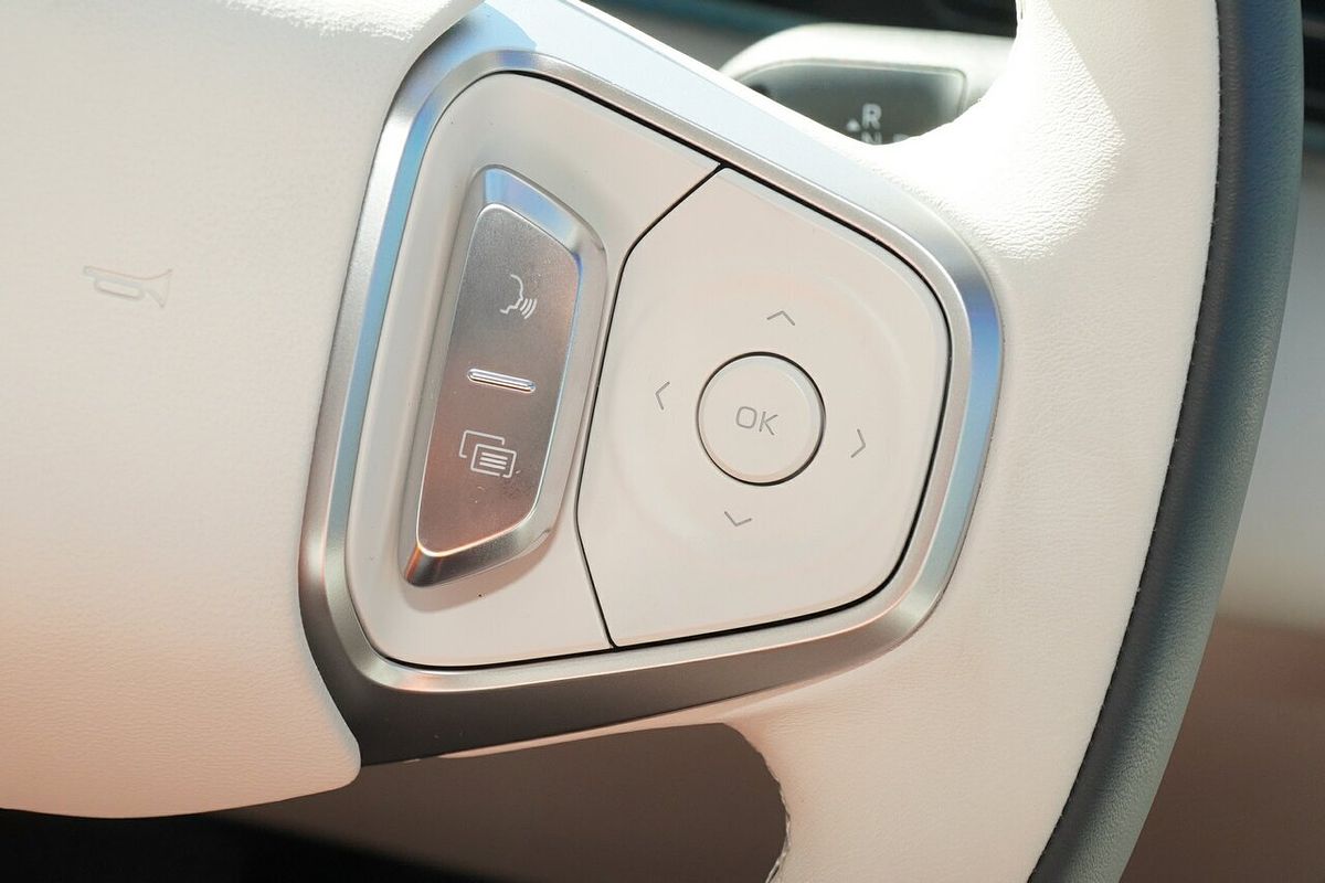 2025 Geely EX5 Inspire E245