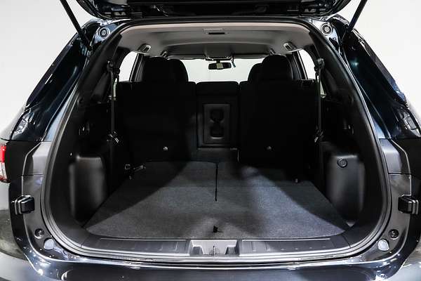 2025 Mitsubishi Outlander LS ZM