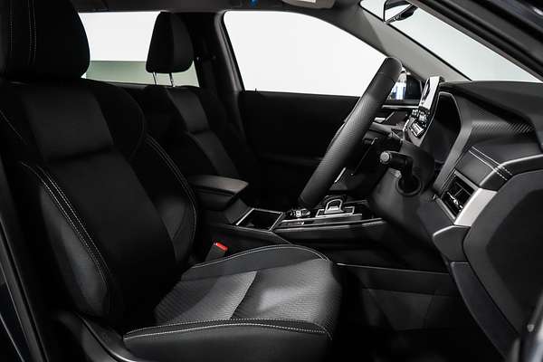 2025 Mitsubishi Outlander LS ZM