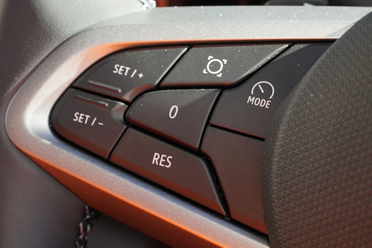 2025 Renault Duster Techno X1311