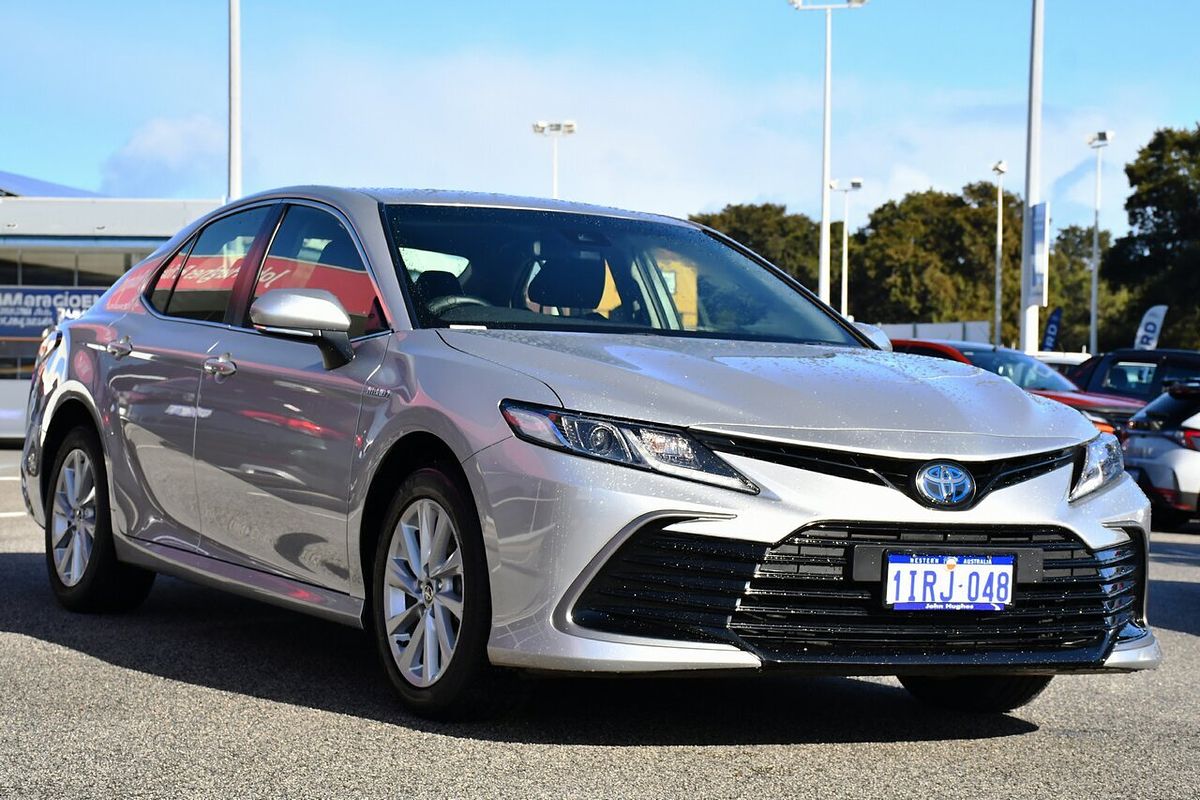 2024 Toyota Camry Ascent AXVH70R