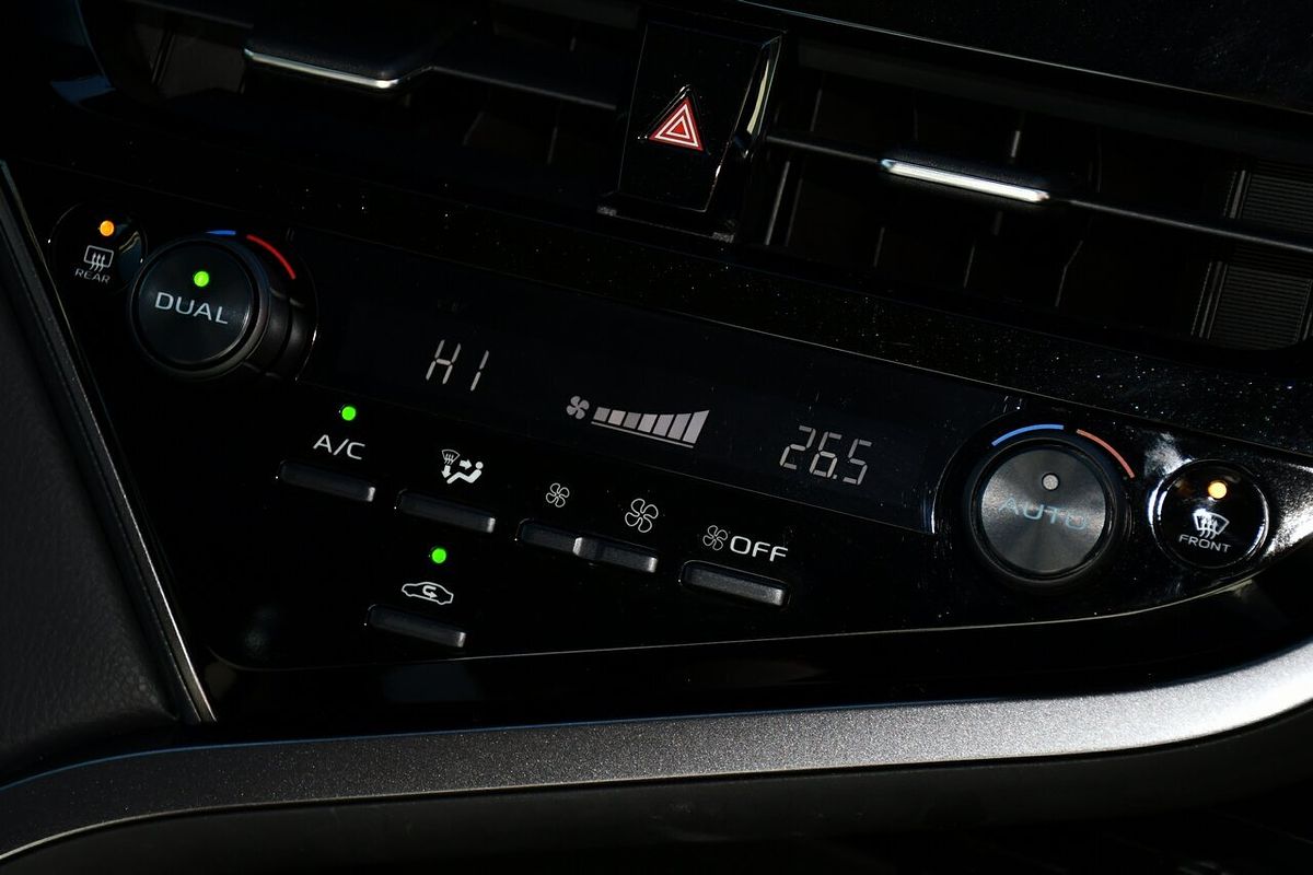 2024 Toyota Camry Ascent AXVH70R