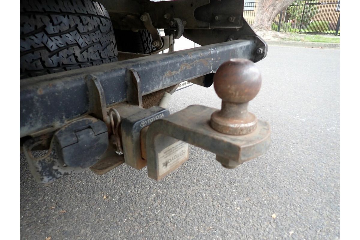 2008 Toyota Hilux SR KUN16R 08 Upgrade Rear Wheel Drive