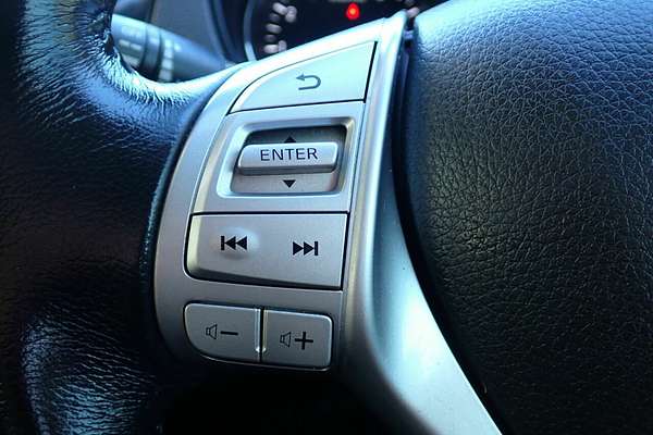2015 Nissan X-TRAIL ST-L T32