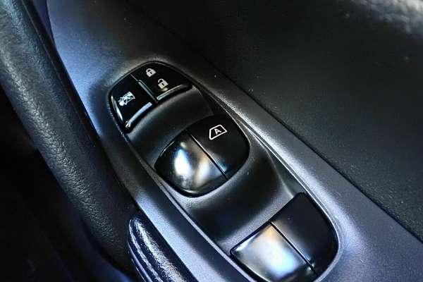 2015 Nissan X-TRAIL ST-L T32