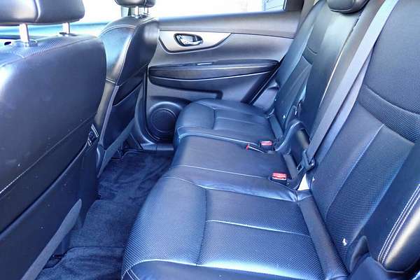 2015 Nissan X-TRAIL ST-L T32