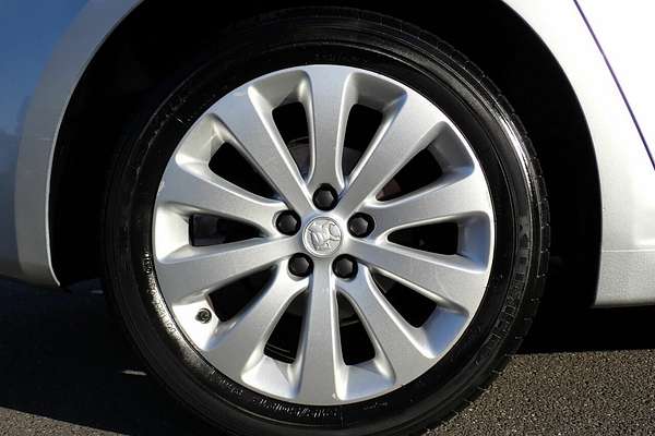 2013 Holden Cruze CDX JH Series II