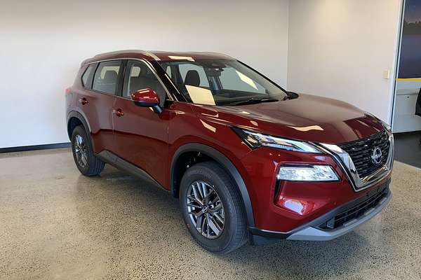 2025 Nissan X-TRAIL ST T33