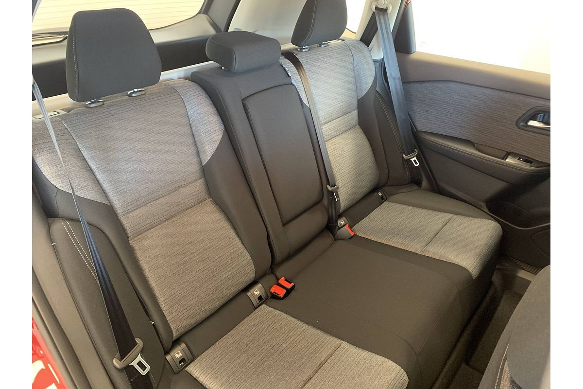 2025 Nissan X-TRAIL ST T33
