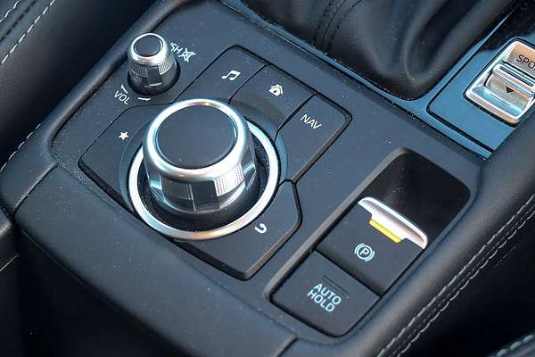 2022 Mazda CX-3 sTouring DK