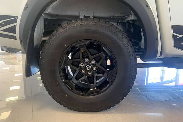 2025 Nissan Navara PRO-4X D23 4X4