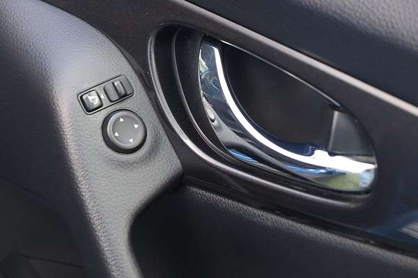 2018 Nissan X-TRAIL ST-L T32 Series II