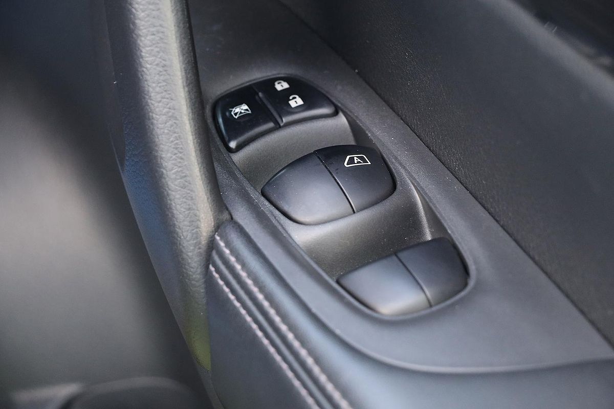 2018 Nissan X-TRAIL ST-L T32 Series II
