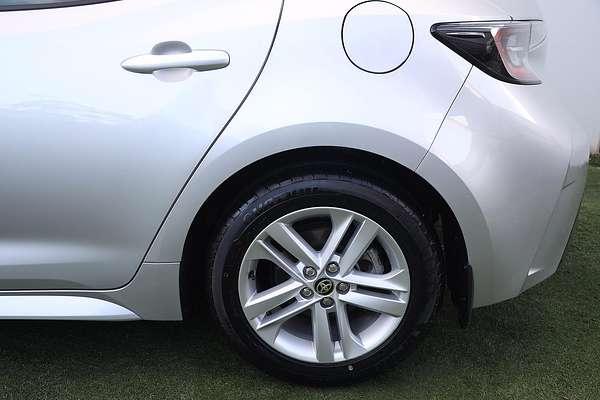 2022 Toyota Corolla Ascent Sport Hybrid ZWE211R