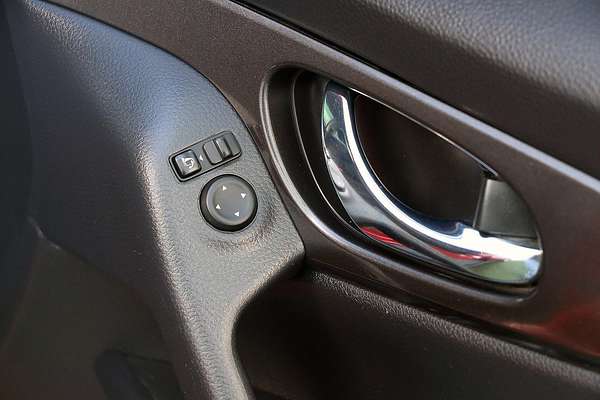 2016 Nissan X-TRAIL ST T32