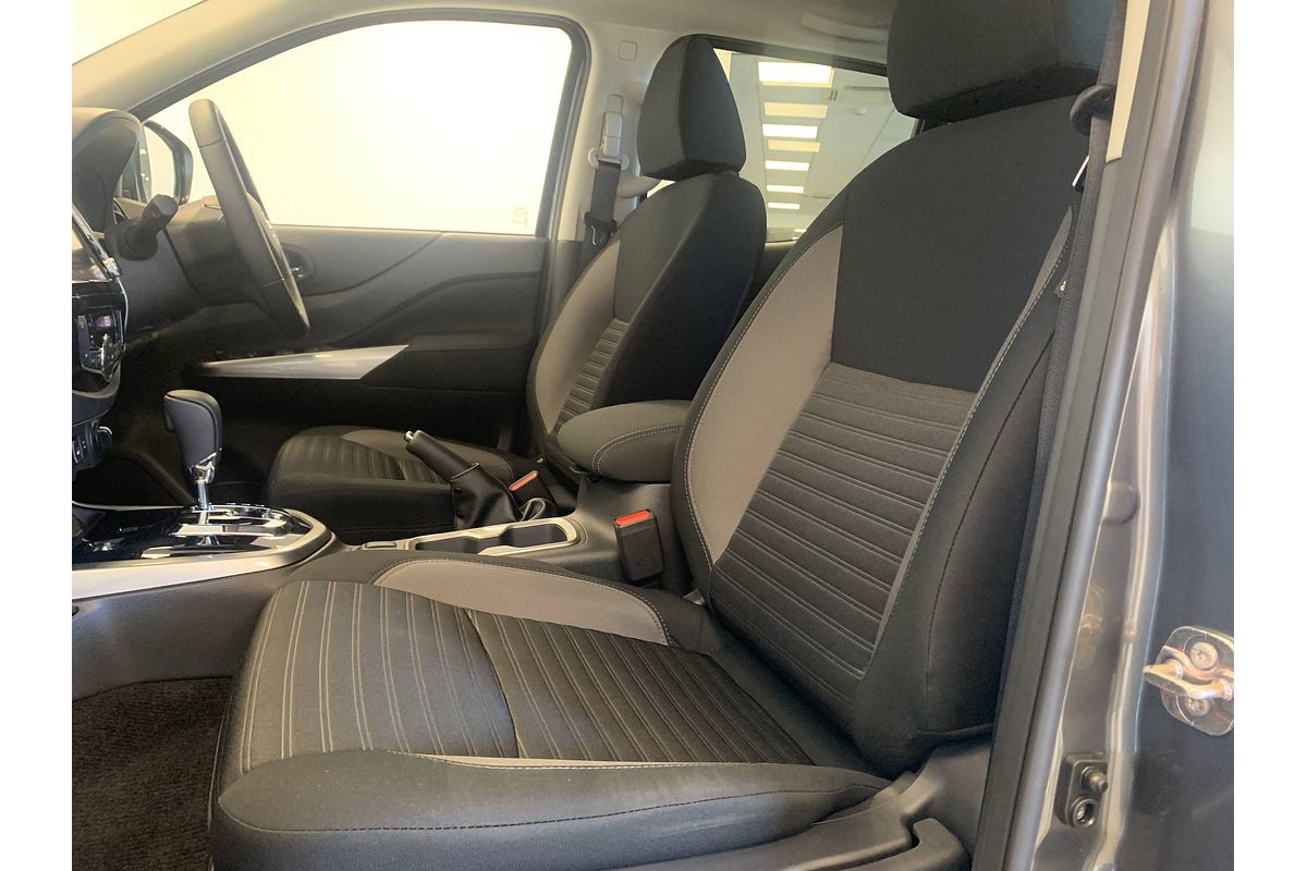 2025 Nissan Navara ST-X D23 4X4