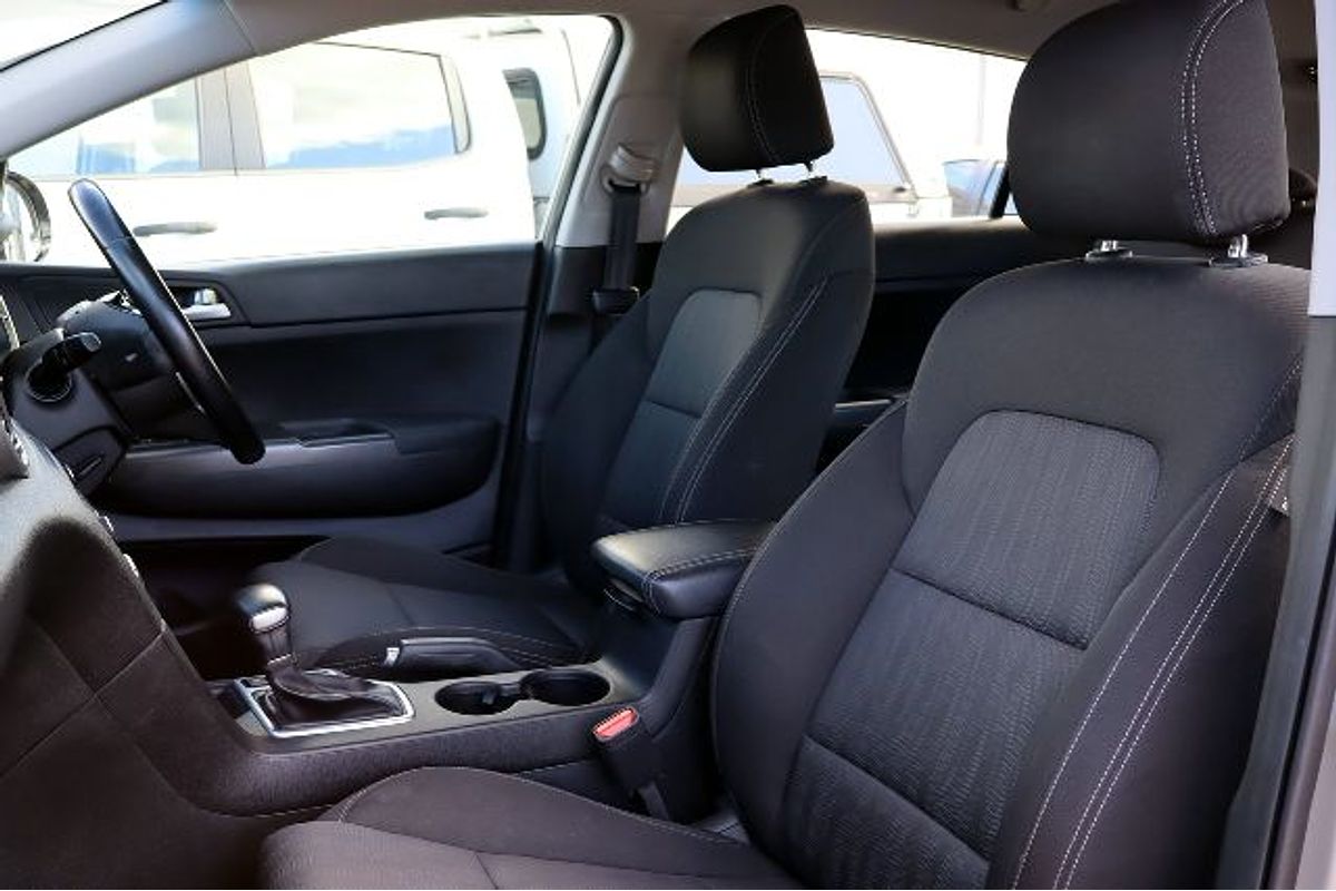 2020 Kia Sportage S QL