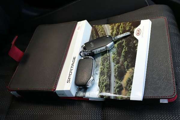 2020 Kia Sportage S QL