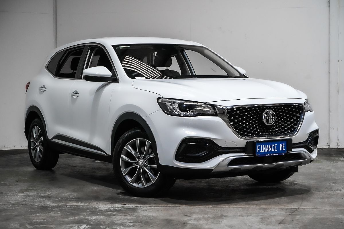 2022 MG HS Core SAS23