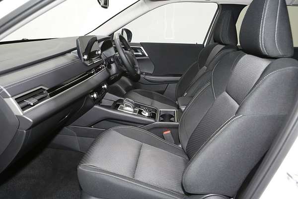 2024 Mitsubishi Outlander LS ZM