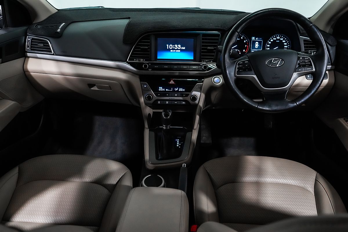 2018 Hyundai Elantra Elite AD