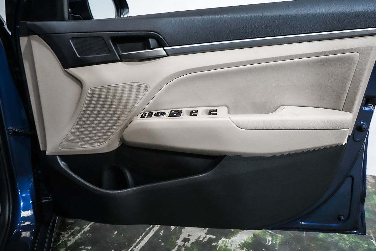 2018 Hyundai Elantra Elite AD