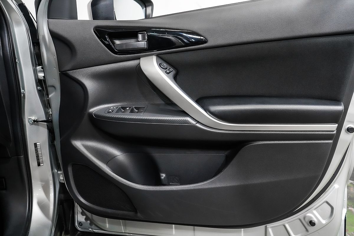 2024 Mitsubishi Eclipse Cross ES YB