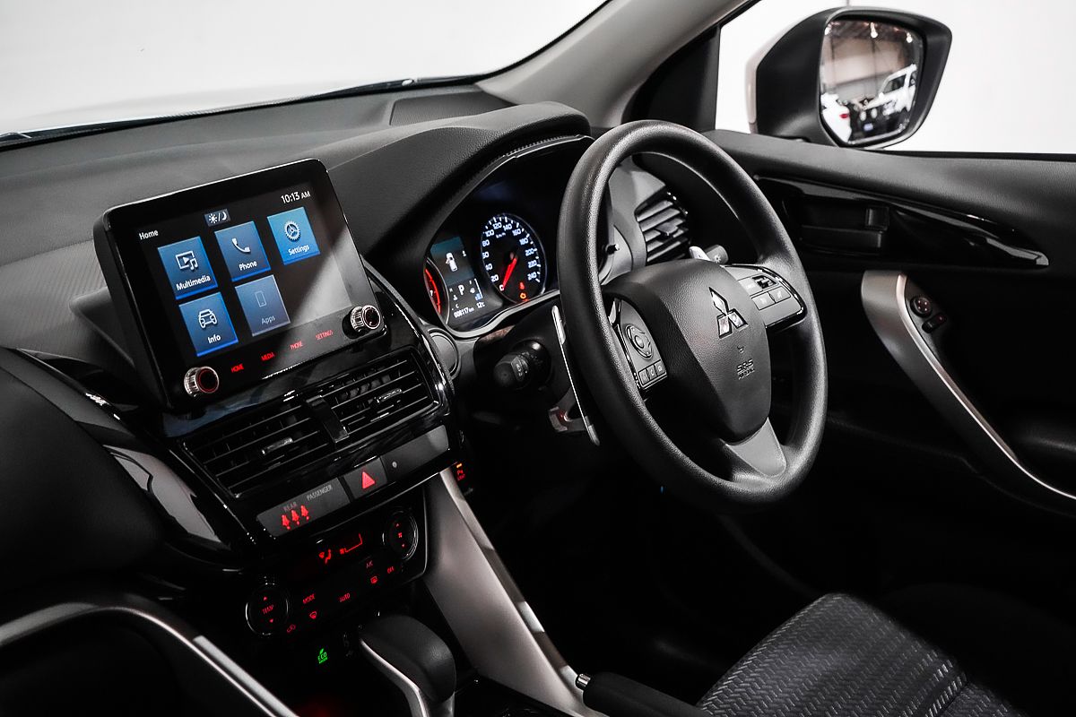2024 Mitsubishi Eclipse Cross ES YB