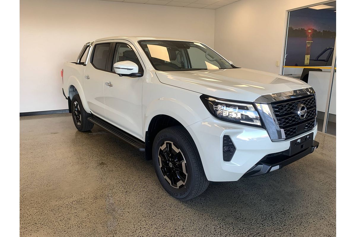 2025 Nissan Navara ST-X D23 4X4