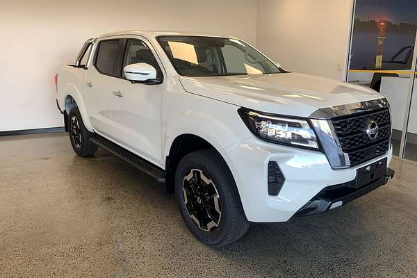 2025 Nissan Navara ST-X D23 4X4