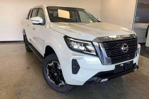 2025 Nissan Navara ST-X D23 4X4