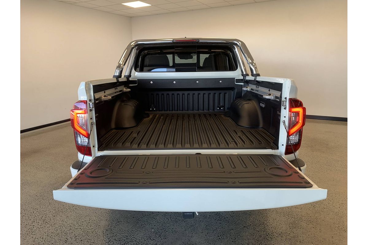 2025 Nissan Navara ST-X D23 4X4