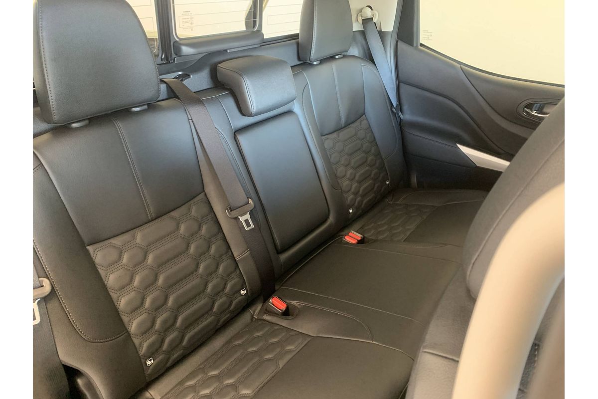 2025 Nissan Navara ST-X D23 4X4