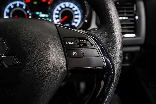 2025 Mitsubishi ASX MR XD